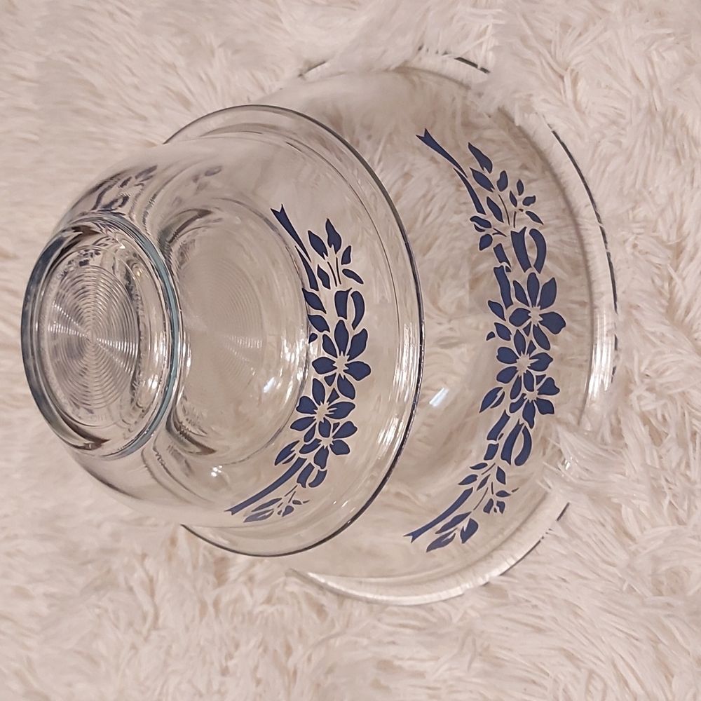 VINTAGE PYREX MIXING BOWLS